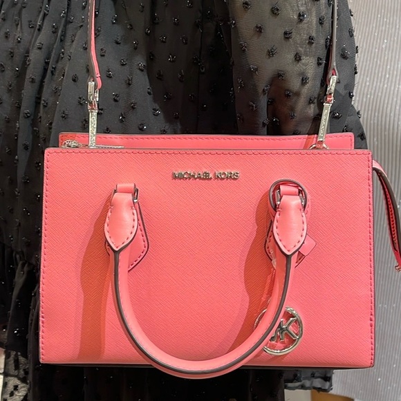 Michael Kors Handbags - MICHAEL KORS
Sheila Small Faux Saffiano Leather Satchel
Tea Rose 
NWT